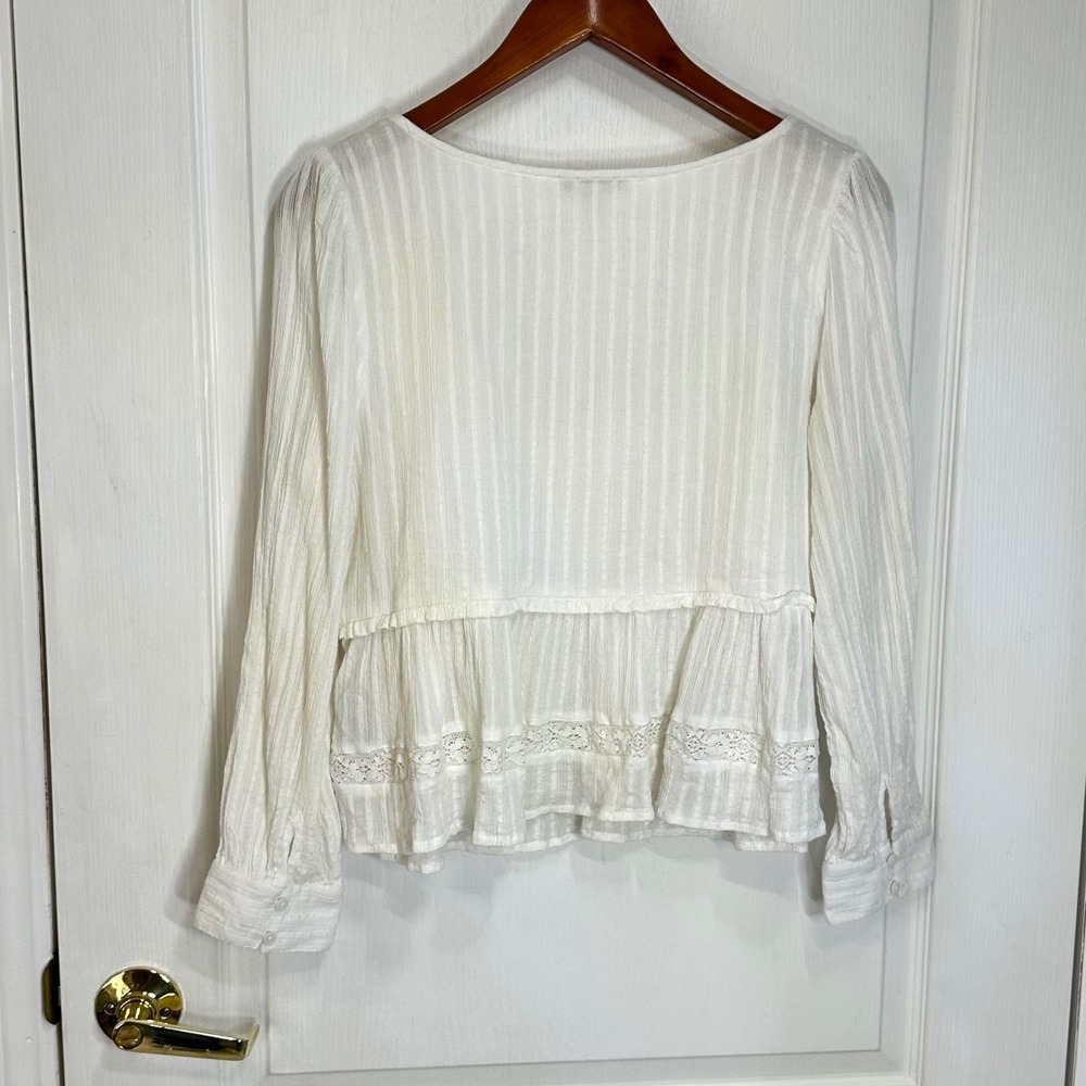 American Eagle White Cotton Lace Peplum Blouse Long Sleeve M 9312678854 - Picture 2 of 9
